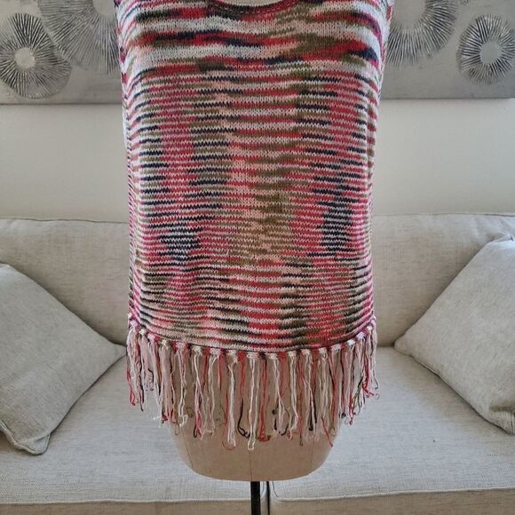Rocks & Indigo Woven Tank  Fringe Sweater - Picture 4 of 11